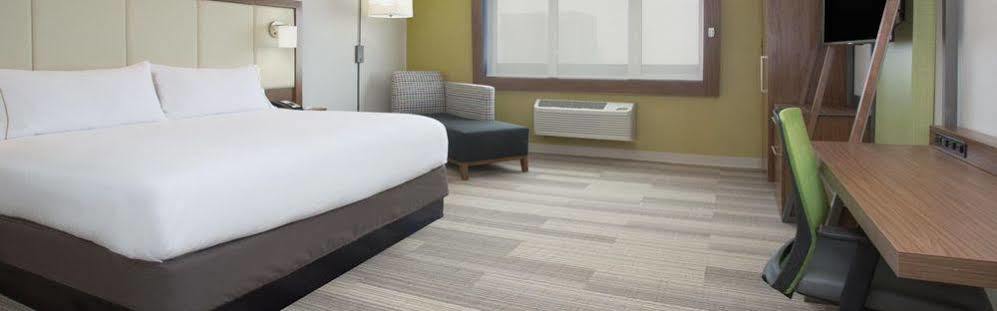 Holiday Inn Express & Suites Tulsa South - Woodland Hills By Ihg Exterior foto