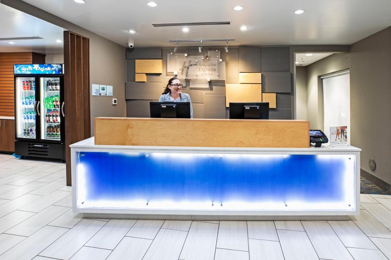 Holiday Inn Express & Suites Tulsa South - Woodland Hills By Ihg Exterior foto
